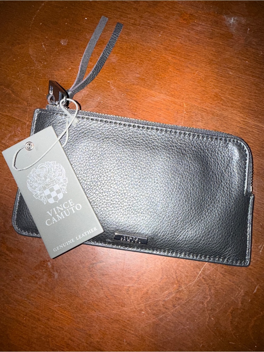 Vince Camuto leather skinny wallet new with tags